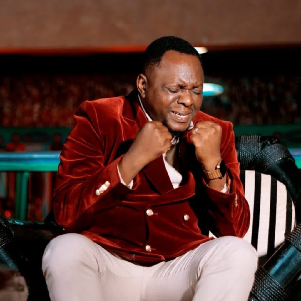 Download Audio | Christopher Mwahangila – Nimeweza